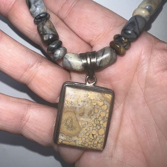 Vintage Boho Multi Stone Chunky Charm Necklace - Picture 4 of 11